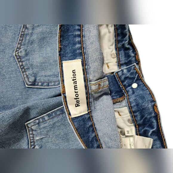 Reformation Dixie jean Short 24 - Picture 4 of 7